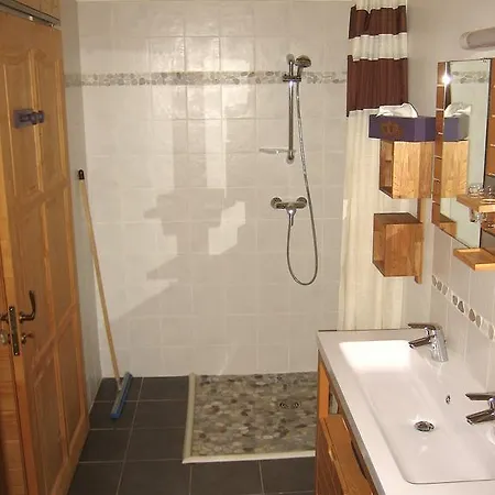 Bed & Breakfast D'hotes La Pierre D'oran L'Argentiere-la-Bessee