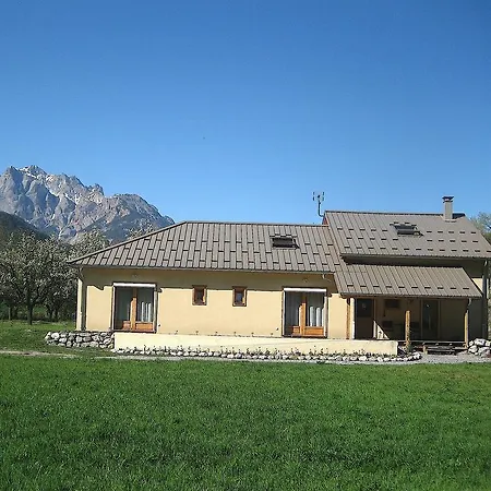 D'hotes La Pierre D'oran * L'Argentiere-la-Bessee