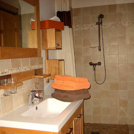D'hotes La Pierre D'oran Bed & Breakfast