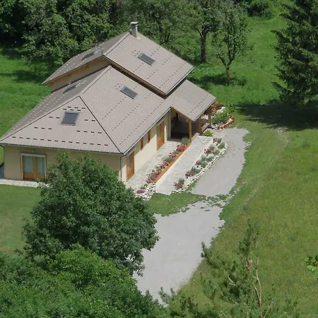 D'hotes La Pierre D'oran Bed & Breakfast *
